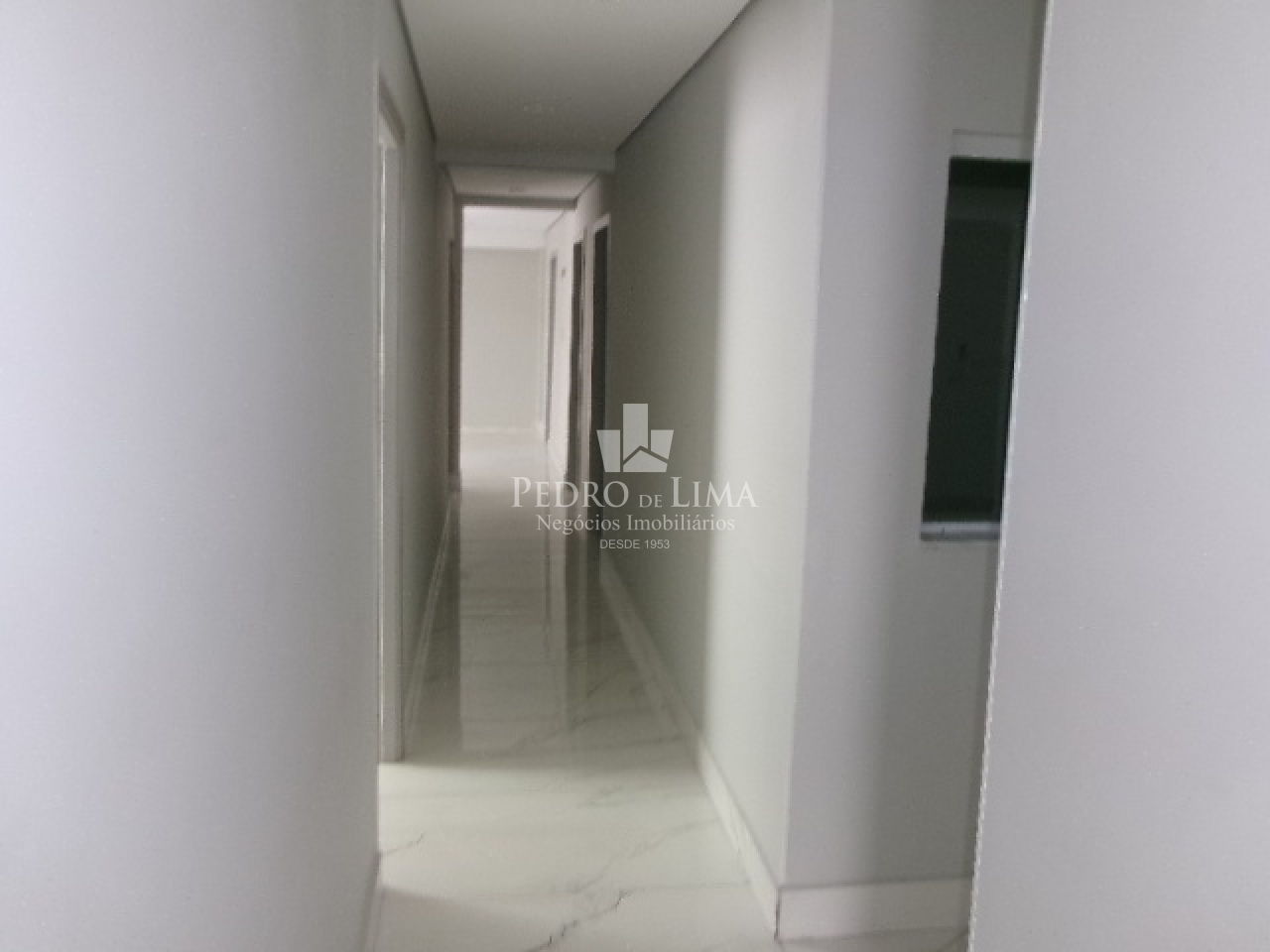 Casa Comercial no Jardim Anália Franco