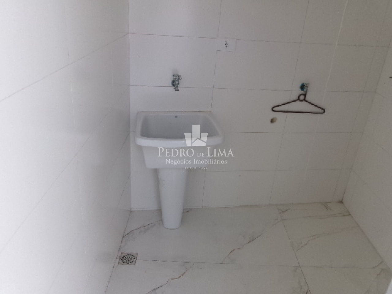 Casa Comercial no Jardim Anália Franco