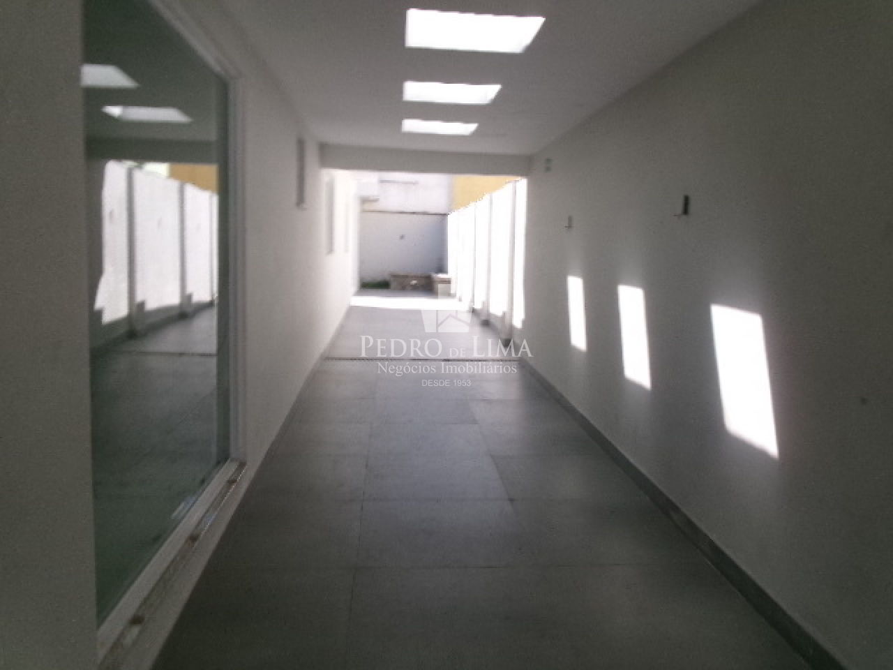 Casa Comercial no Jardim Anália Franco