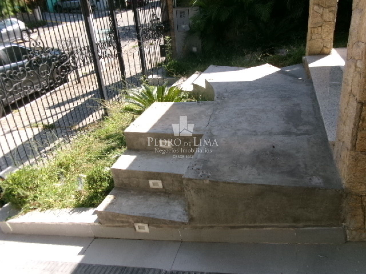 Casa Comercial no Jardim Anália Franco