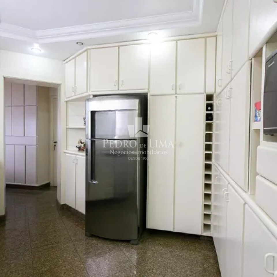 Apartamento 3 quartos, 1 suíte, 3 vagas - 137m² Tatuapé.