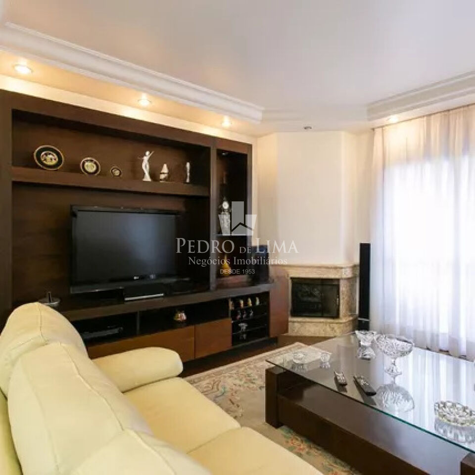 Apartamento 3 quartos, 1 suíte, 3 vagas - 137m² Tatuapé.