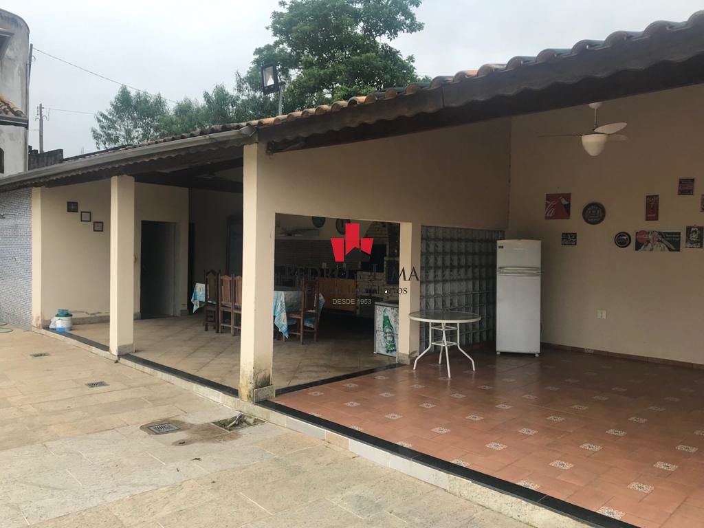 Casa de campo em Igaratá, a beira da represa