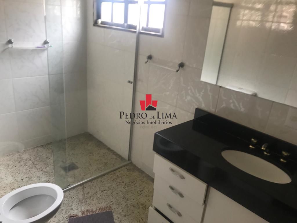 Casa de campo em Igaratá, a beira da represa