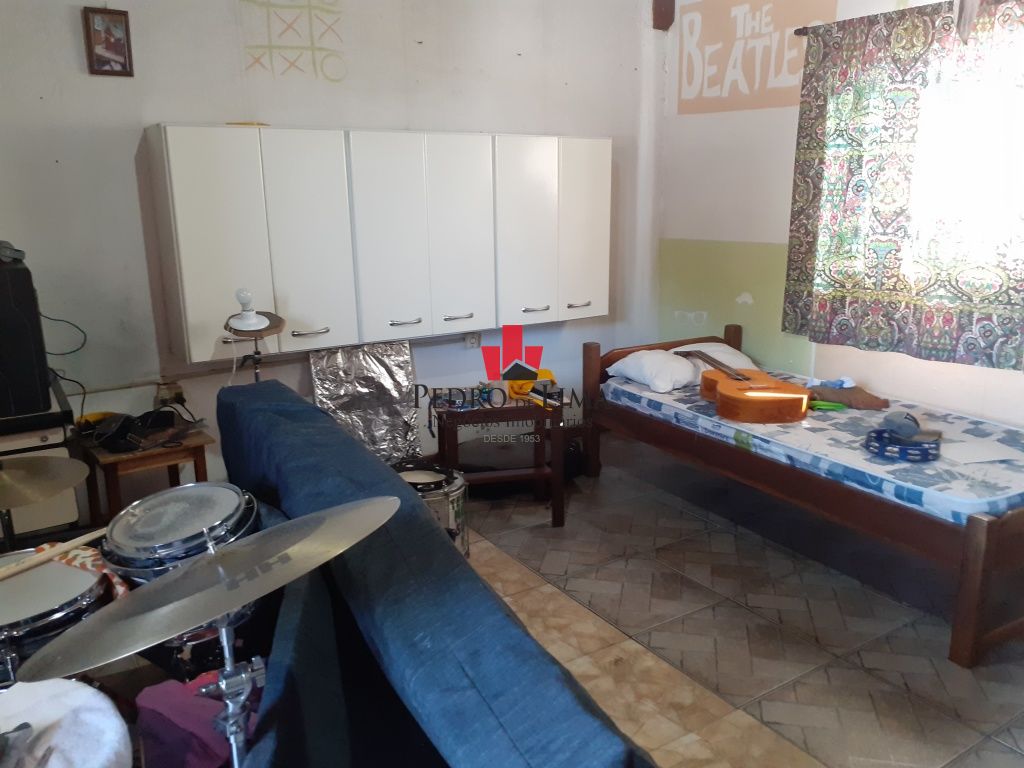 Casa Térrea , terreno 410m² , A/C 205 m² , 5 vagas Jd. Egle