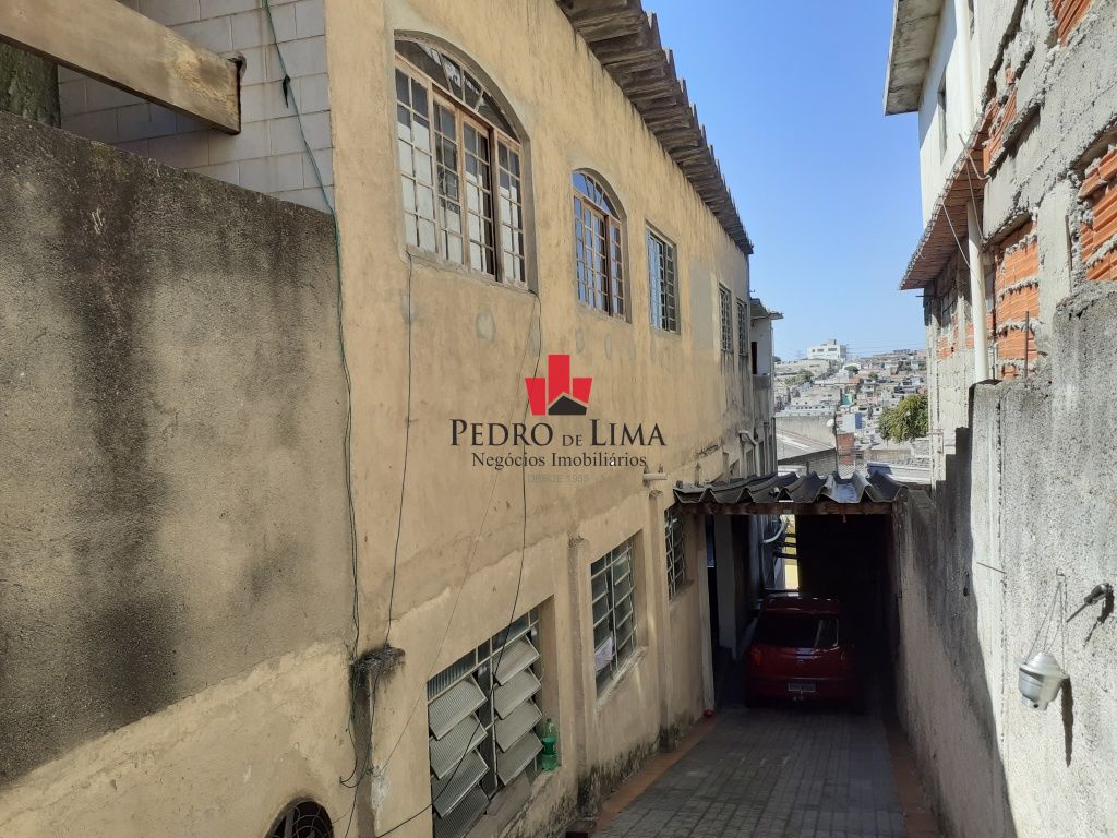 Casa Térrea , terreno 410m² , A/C 205 m² , 5 vagas Jd. Egle