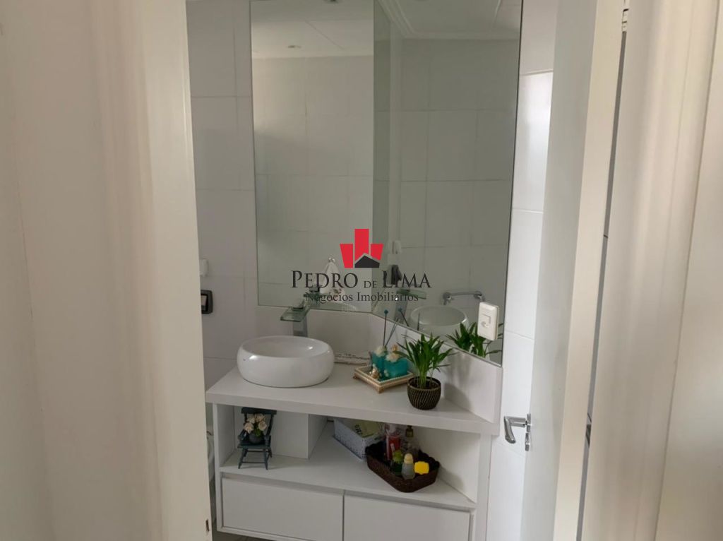 Apartamento no Tatuapé, porteira fechada, 4 quartos, 3 suítes, 2 vagas Condomínio Salamanca
