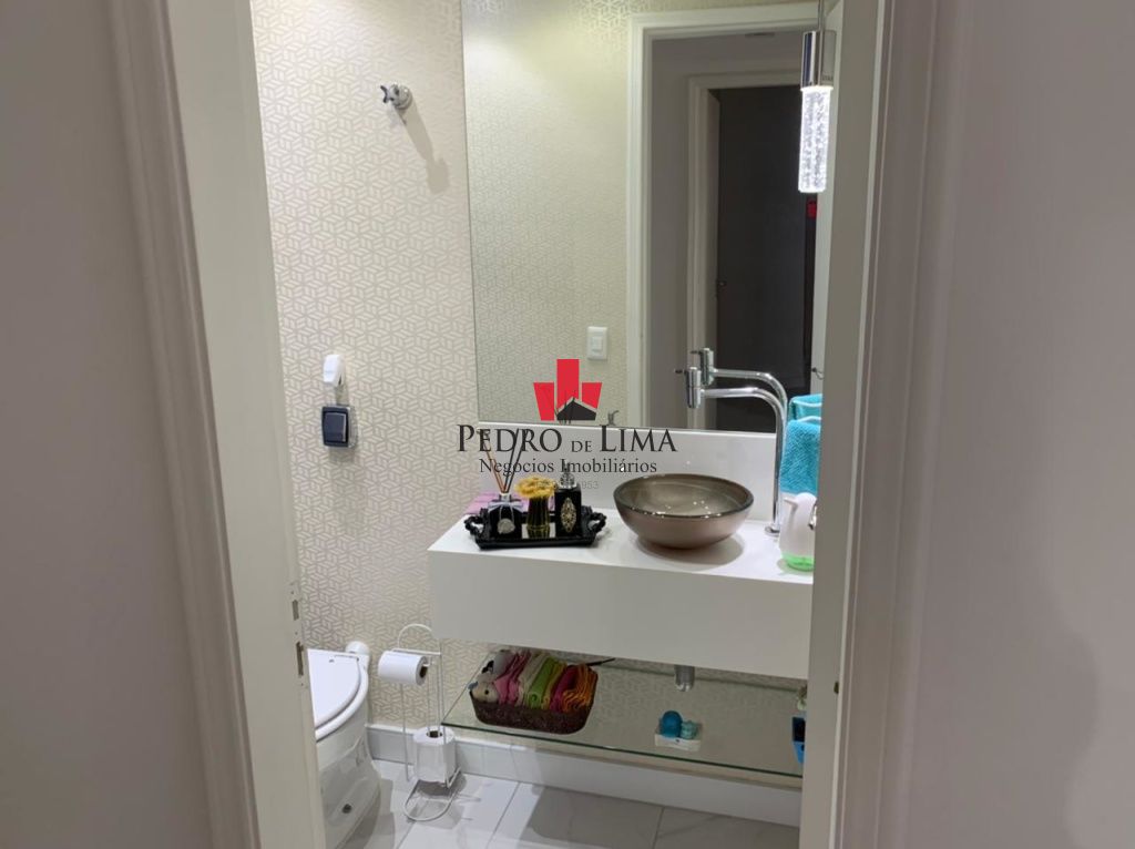 Apartamento no Tatuapé, porteira fechada, 4 quartos, 3 suítes, 2 vagas Condomínio Salamanca