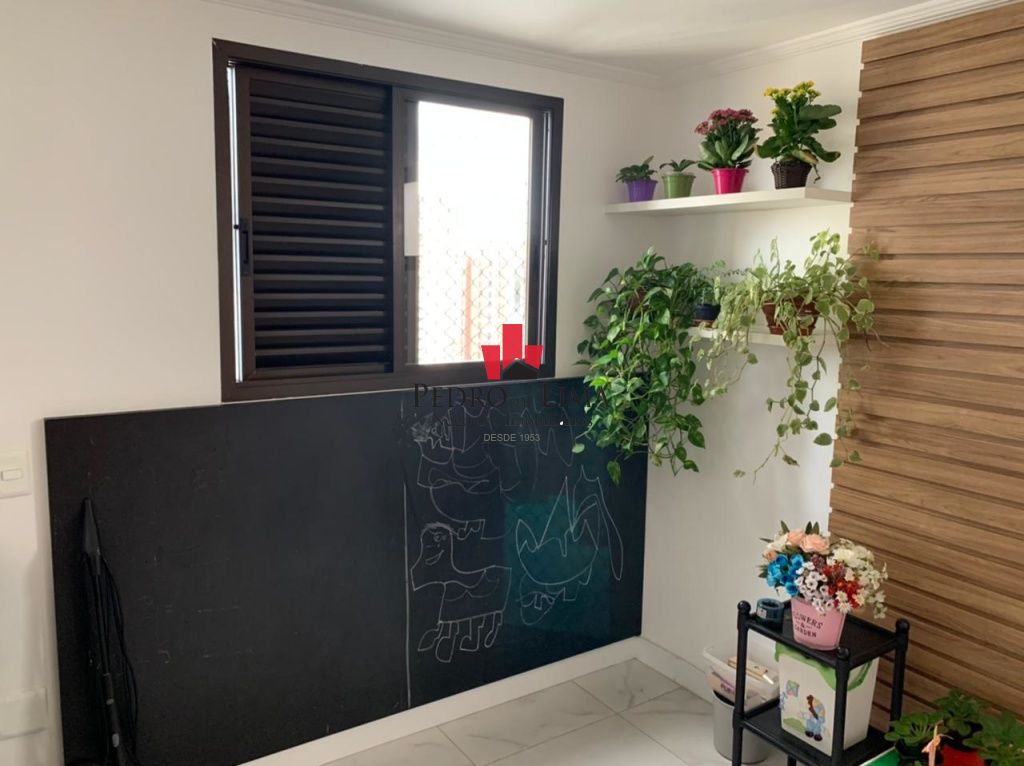 Apartamento no Tatuapé, porteira fechada, 4 quartos, 3 suítes, 2 vagas Condomínio Salamanca