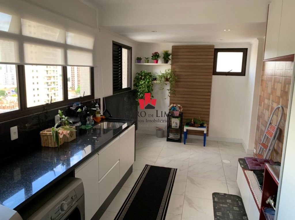 Apartamento no Tatuapé, porteira fechada, 4 quartos, 3 suítes, 2 vagas Condomínio Salamanca
