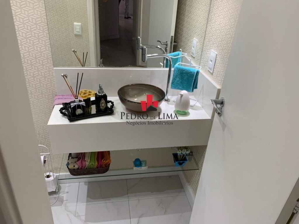 Apartamento no Tatuapé, porteira fechada, 4 quartos, 3 suítes, 2 vagas Condomínio Salamanca