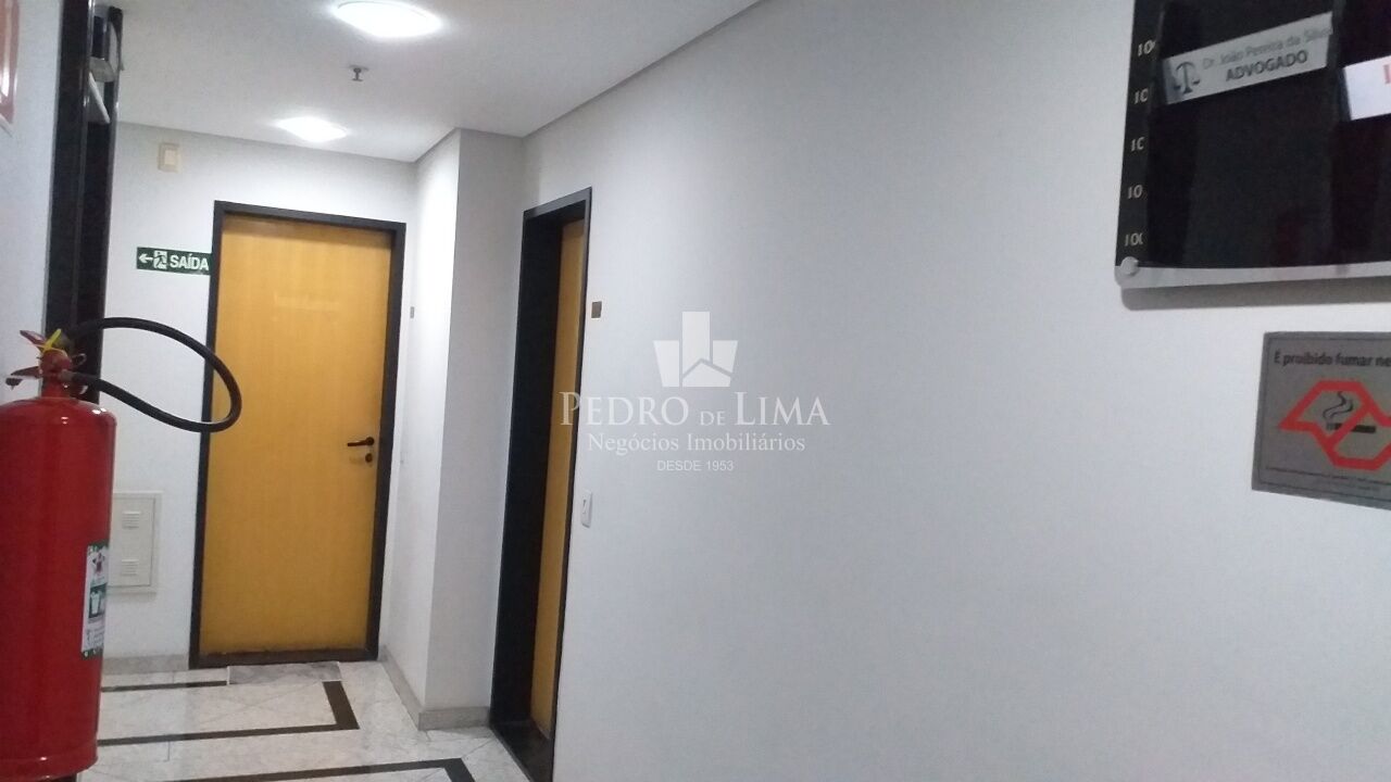 Sala Comercial 30m², ar condicionado, 1 vaga, no Tatuapé