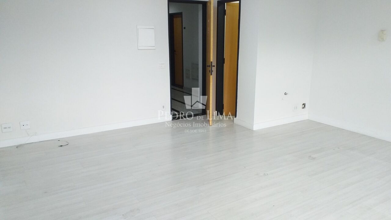 Sala Comercial 30m², ar condicionado, 1 vaga, no Tatuapé