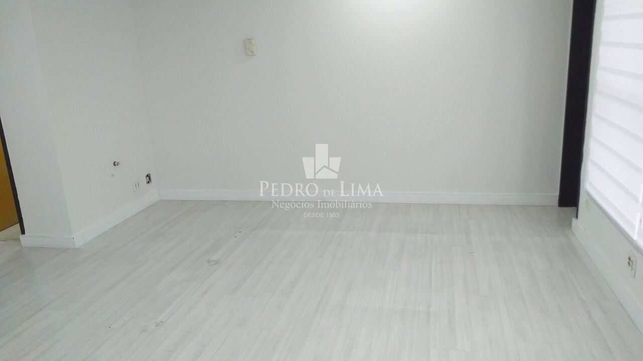 Sala Comercial 30m², ar condicionado, 1 vaga, no Tatuapé