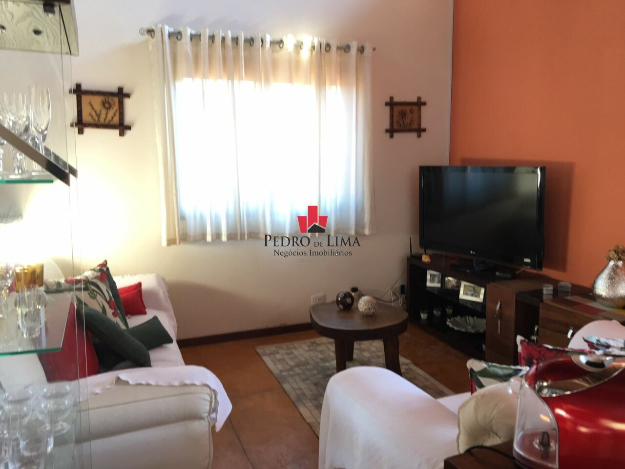 Casa 273 m², 6 quartos ( 4 suítes), 3 vagas em Ilhabela 