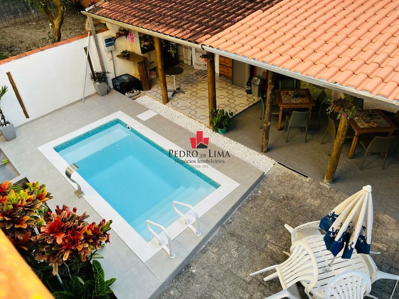 Casa 273 m², 6 quartos ( 4 suítes), 3 vagas em Ilhabela 