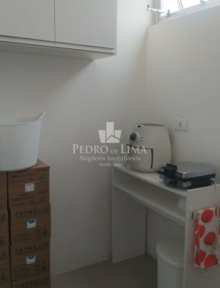 Condomínio Monte Serrat. Apartamento no Tatuapé  2 quartos, 2 banheiros e 1 Vaga 
