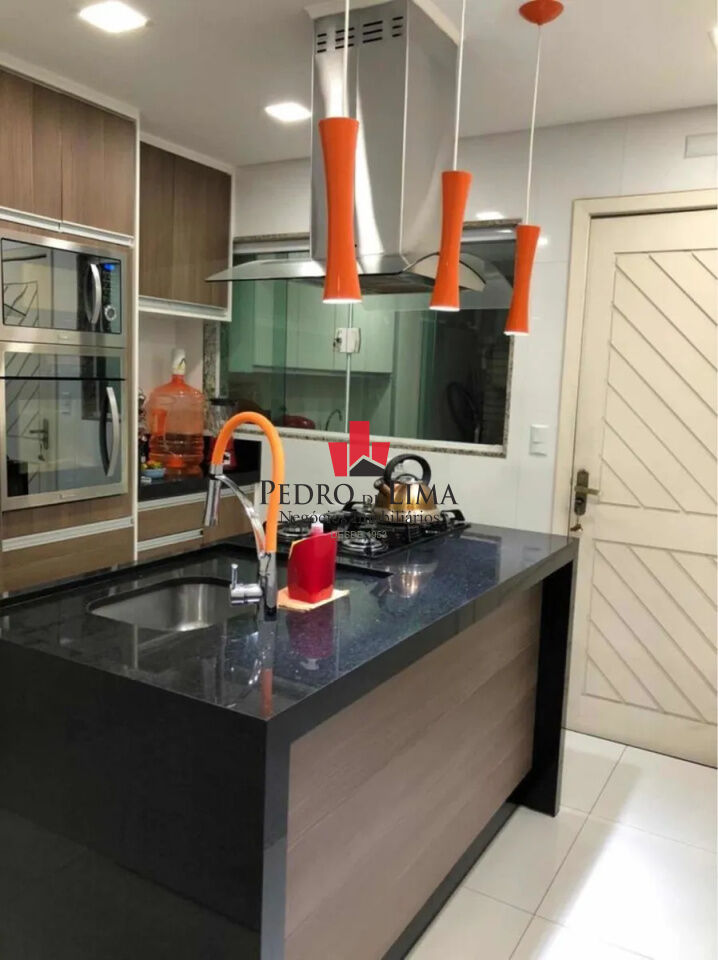 imagem do imovel Sobrado 3 dormitórios 2 suites com 2 vagas na Cidade Líder ref: TP20164