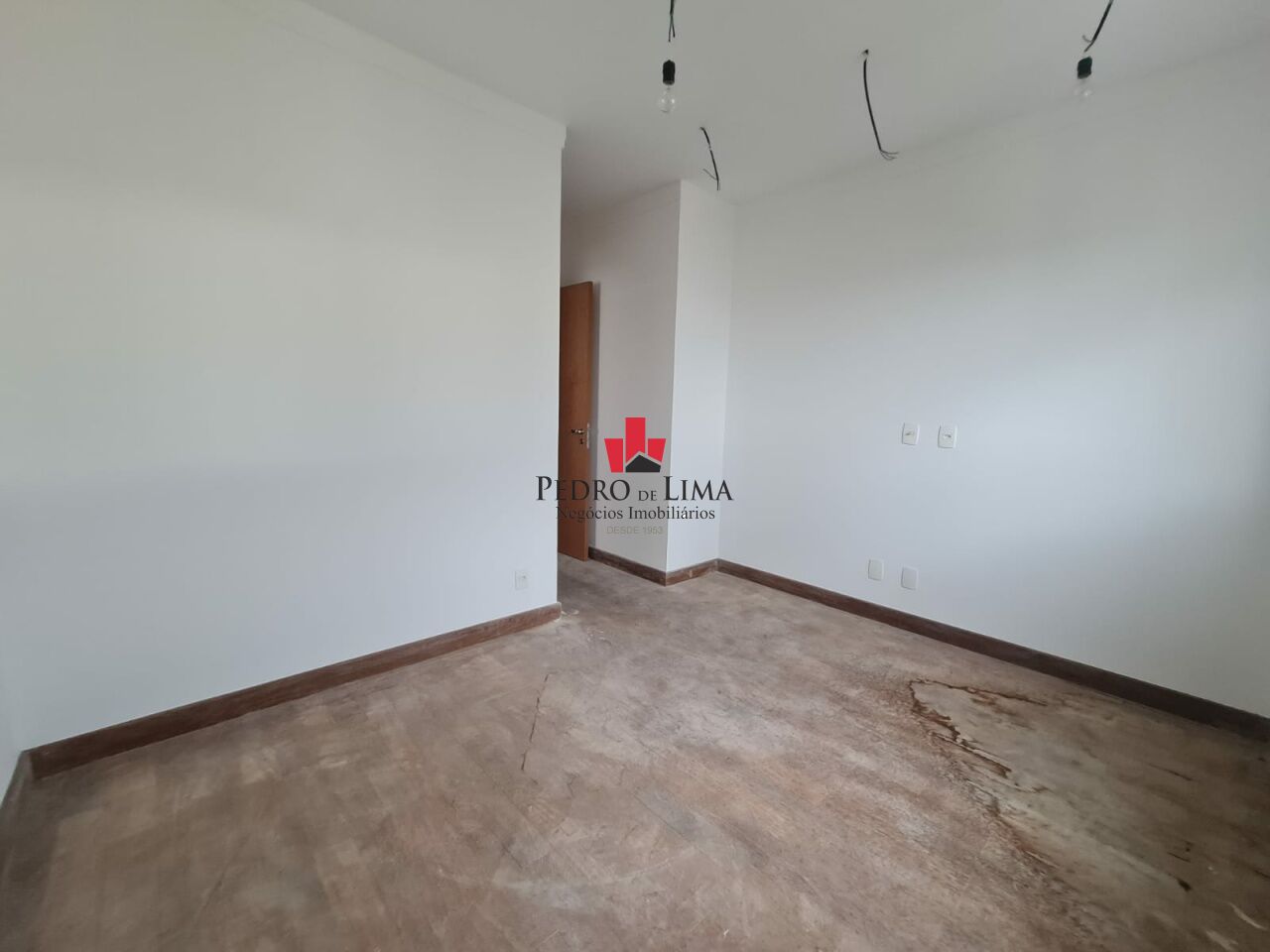 Condomínio Maria Montessori - Apartamento Varanda Gourmet 4 quartos  2 suítes e 4 vagas no Tatuapé