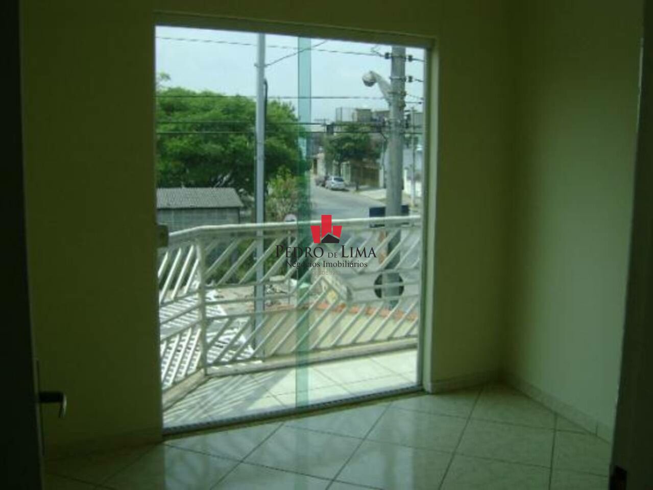 imagem do imovel Sobrado no Jardim Santa Maria, com 2 dormitórios, 2 suítes, 2 vagas ref: TP20452
