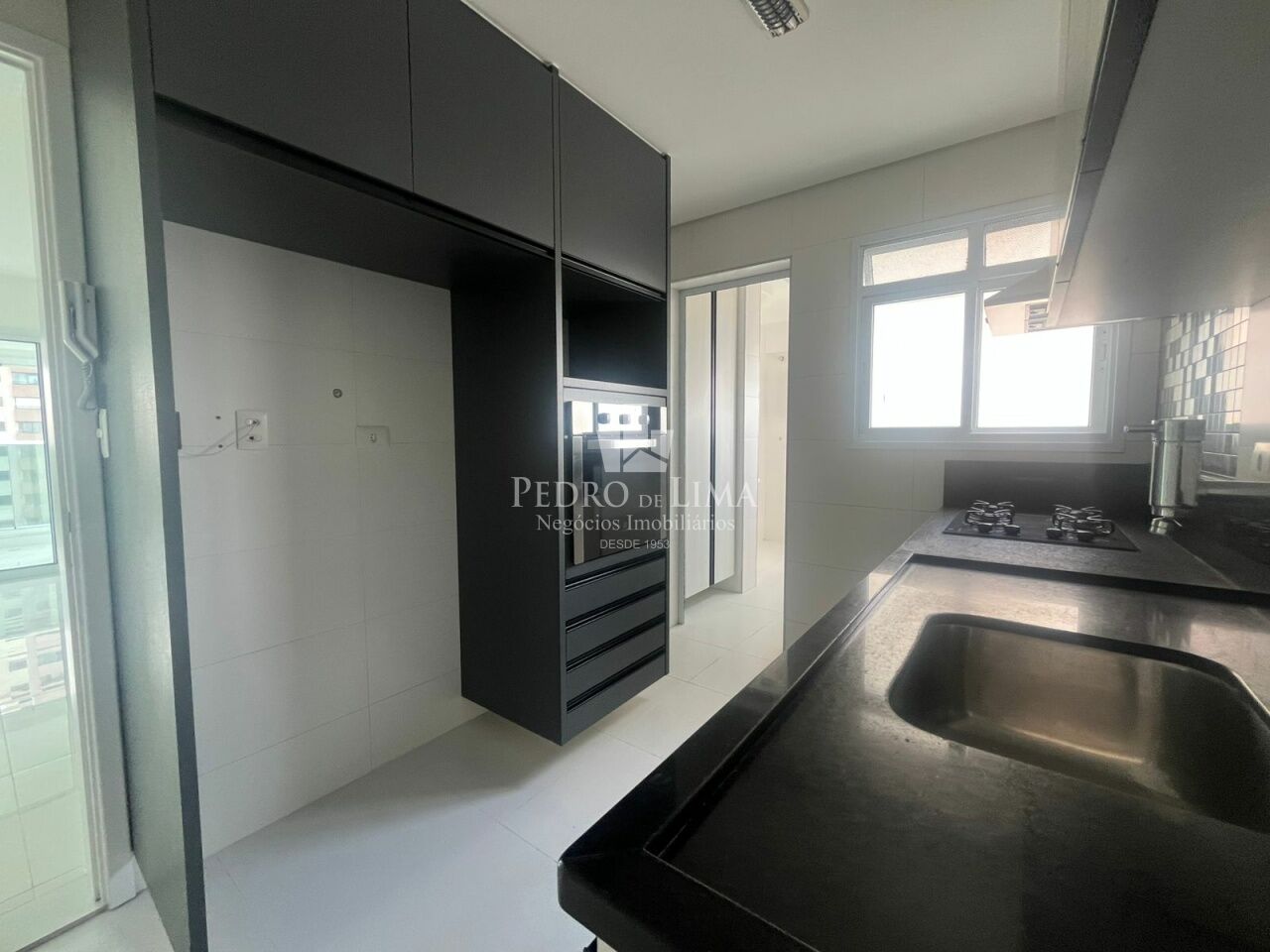 Apartamento no Tatuapé 3 quartos, 1 suíte, varanda gourmet, 2 vagas. Condomínio Villa Del Prado