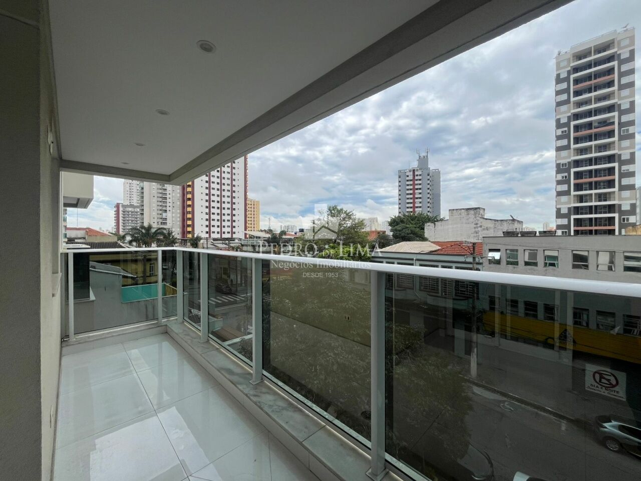 Apartamento no Tatuapé 3 quartos, 1 suíte, varanda gourmet, 2 vagas. Condomínio Villa Del Prado