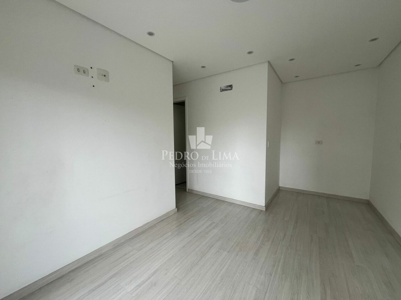 Apartamento no Tatuapé 3 quartos, 1 suíte, varanda gourmet, 2 vagas. Condomínio Villa Del Prado