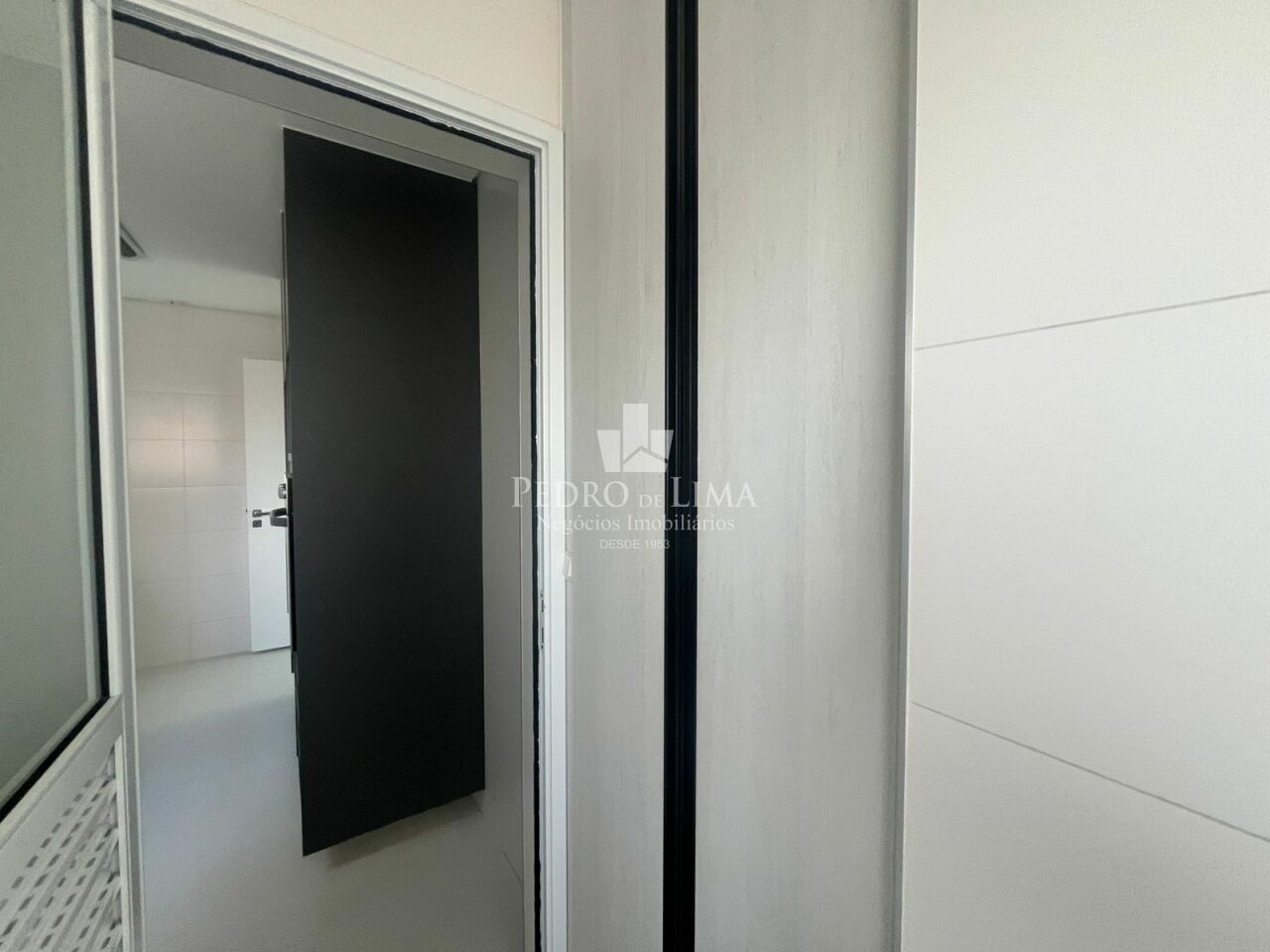 Apartamento no Tatuapé 3 quartos, 1 suíte, varanda gourmet, 2 vagas. Condomínio Villa Del Prado