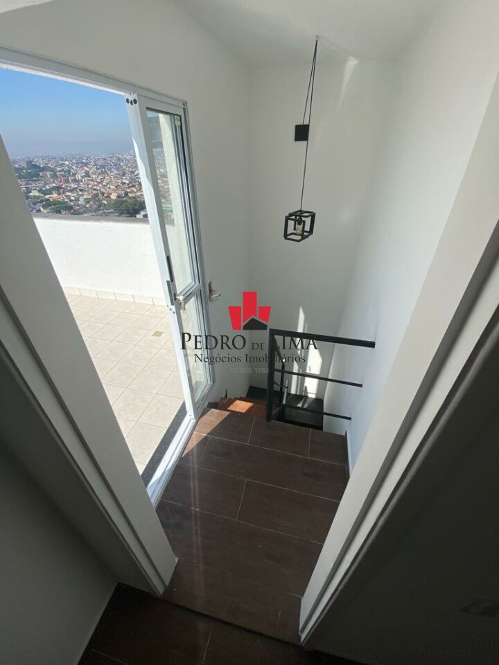 Cobertura com 2 quartos, área gourmet, quintal, 1 vaga em Sapopemba