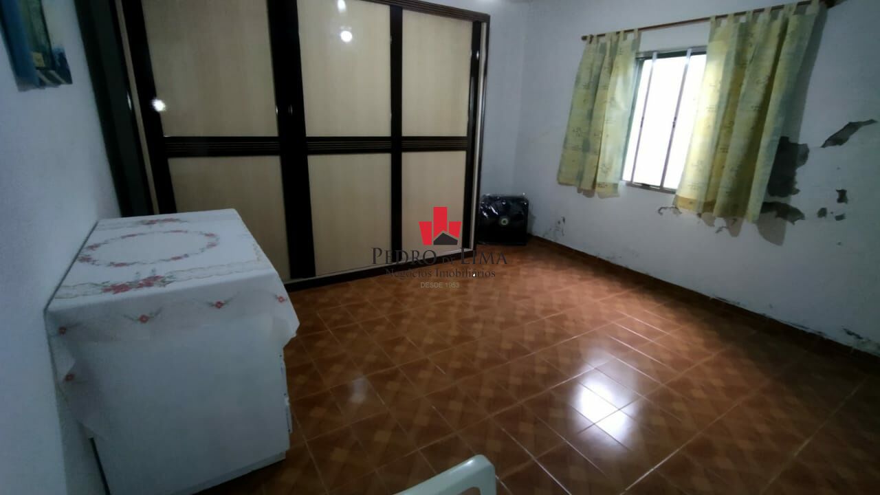 Sobrado com 3 dormitórios, 2 vagas, 120m² A/C 