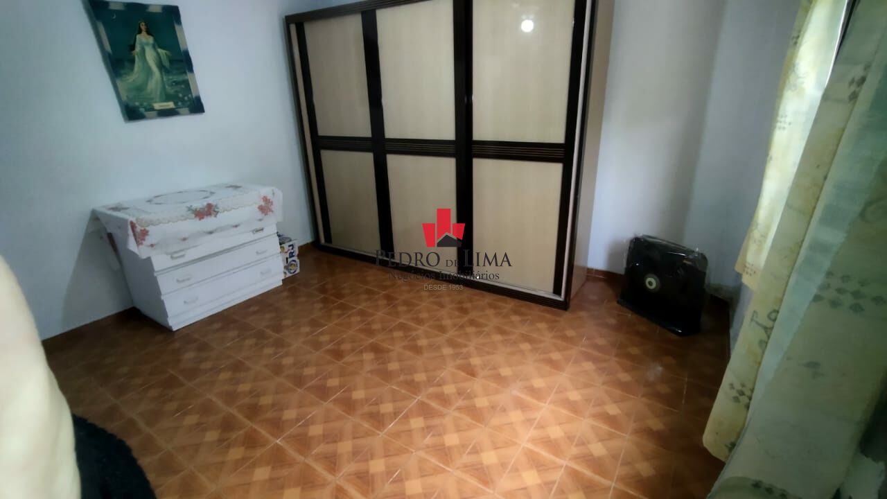 Sobrado com 3 dormitórios, 2 vagas, 120m² A/C 