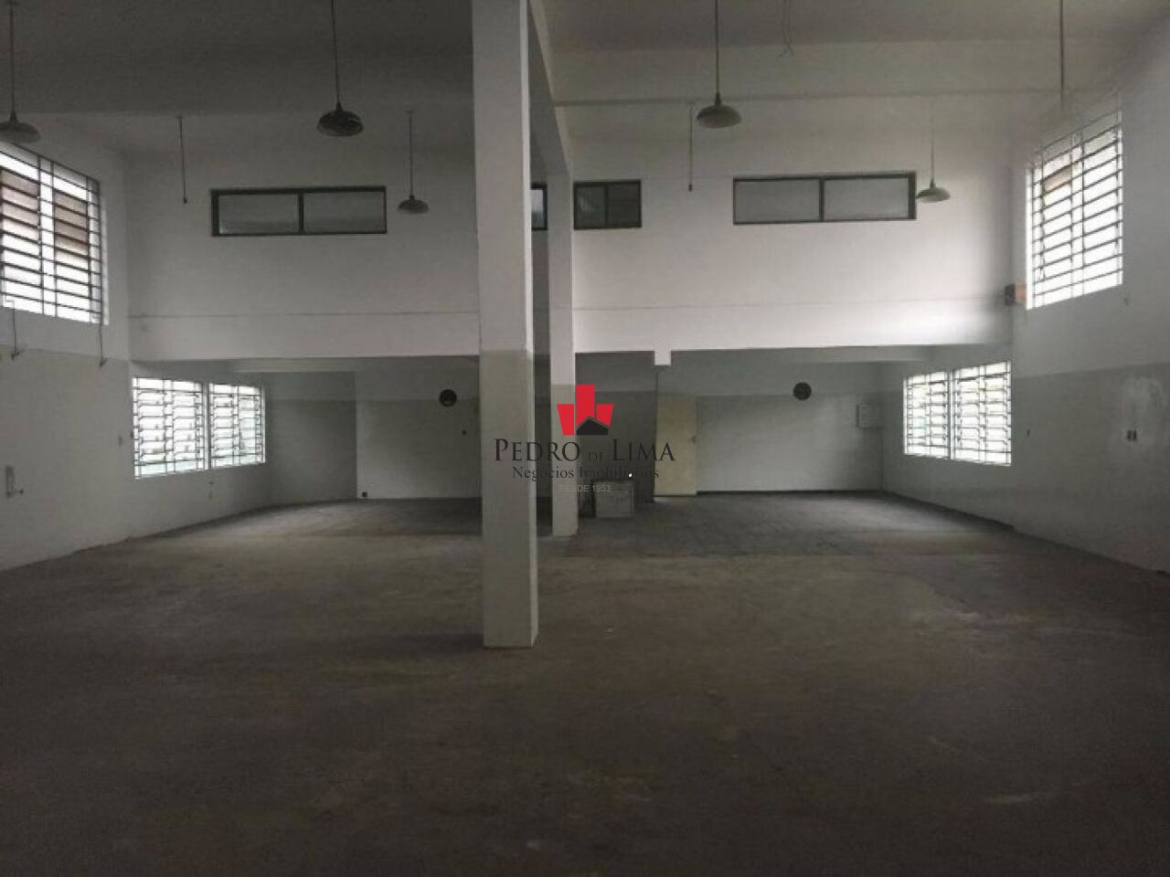 Galpão industrial com dois pavimentos na Aricanduva, terreno 363m², área construída 800m2