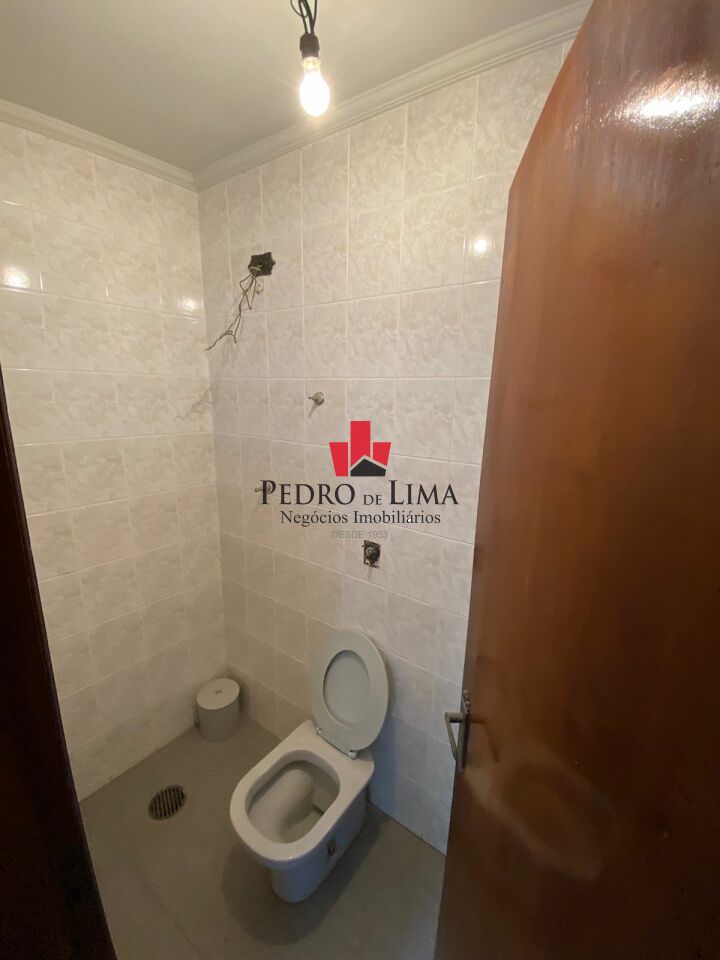 Casa 270 m², 3 quartos ( 2 suítes ) 4 vagas na Vila Formosa