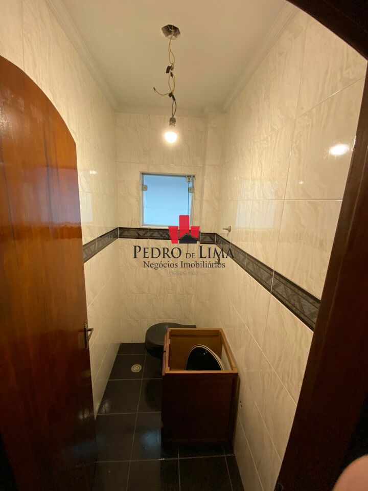 Casa 270 m², 3 quartos ( 2 suítes ) 4 vagas na Vila Formosa