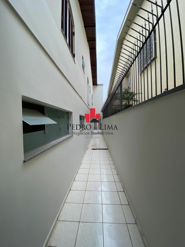 Casa 270 m², 3 quartos ( 2 suítes ) 4 vagas na Vila Formosa