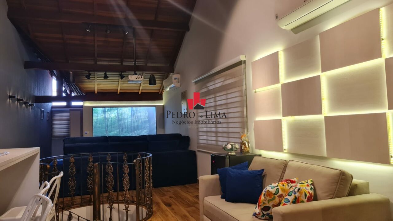 Sobrado 300 m², 3 dormitórios (1 suíte) 5 vagas de garagem