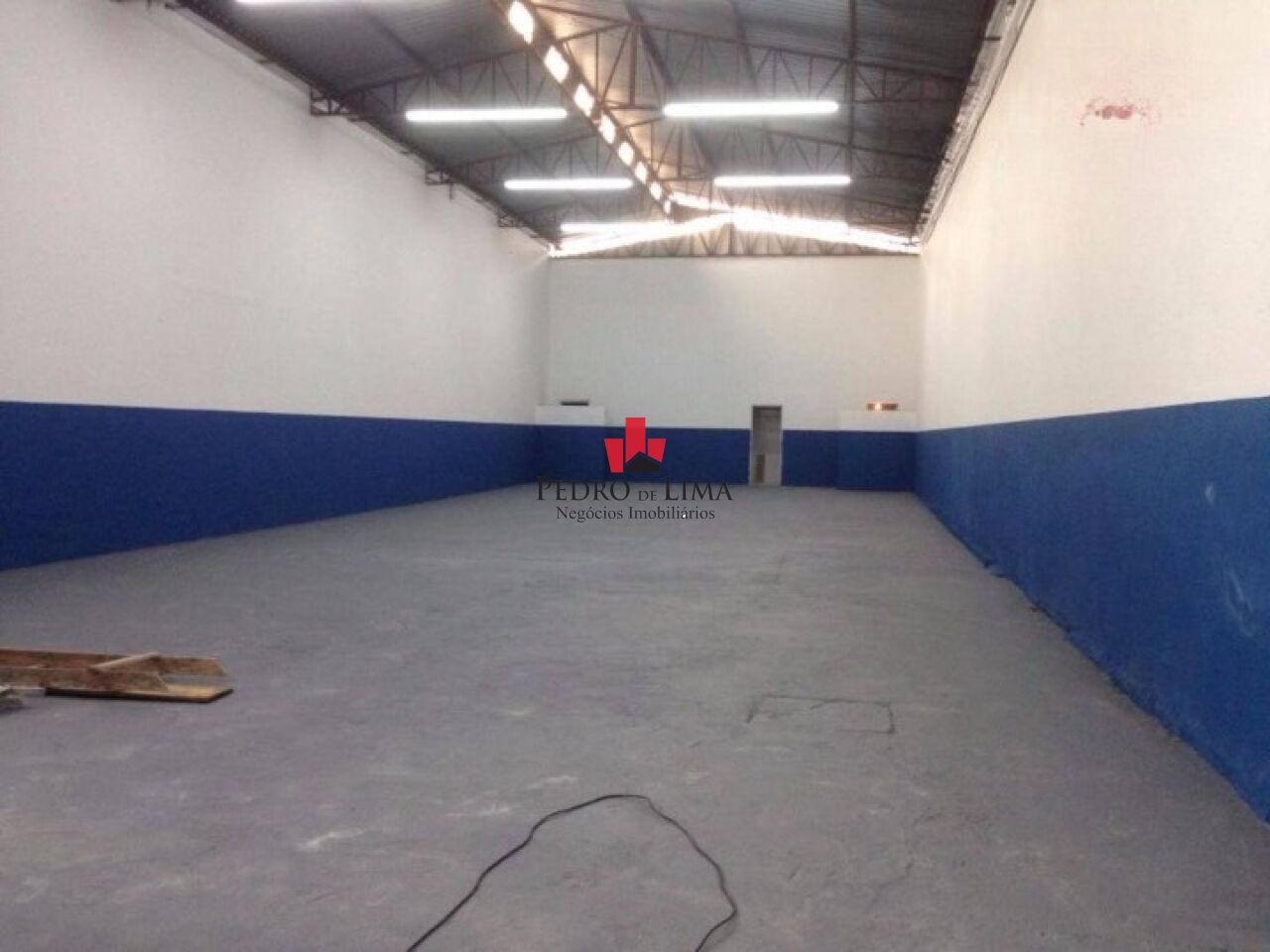 imagem do imovel Galpão industrial com entrada trifásica, 400m², na Vila Nova Yorque ref: TP21813
