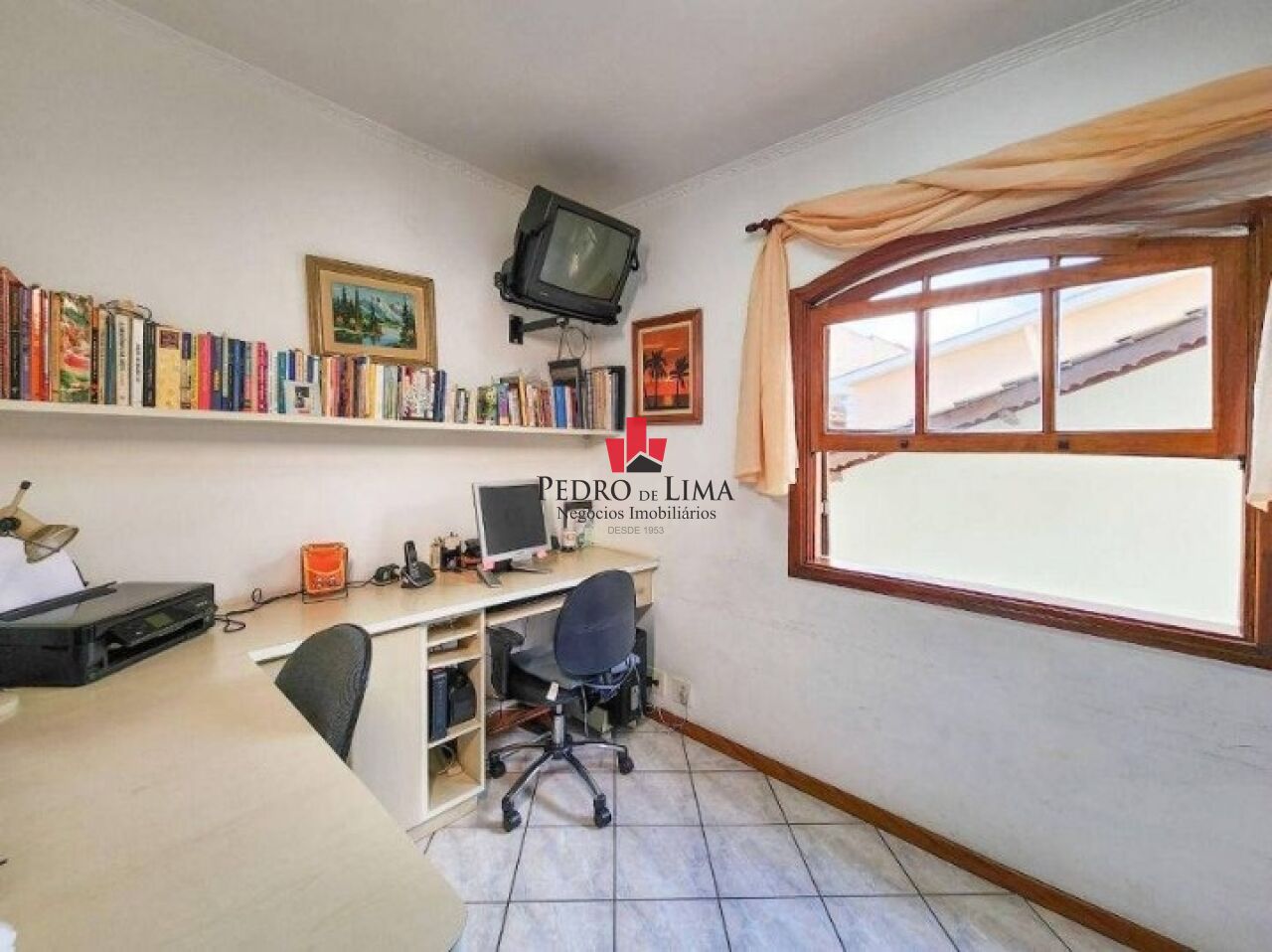 Sobrado 3 Quartos, 190m² , 4 vagas no Jardim Textil
