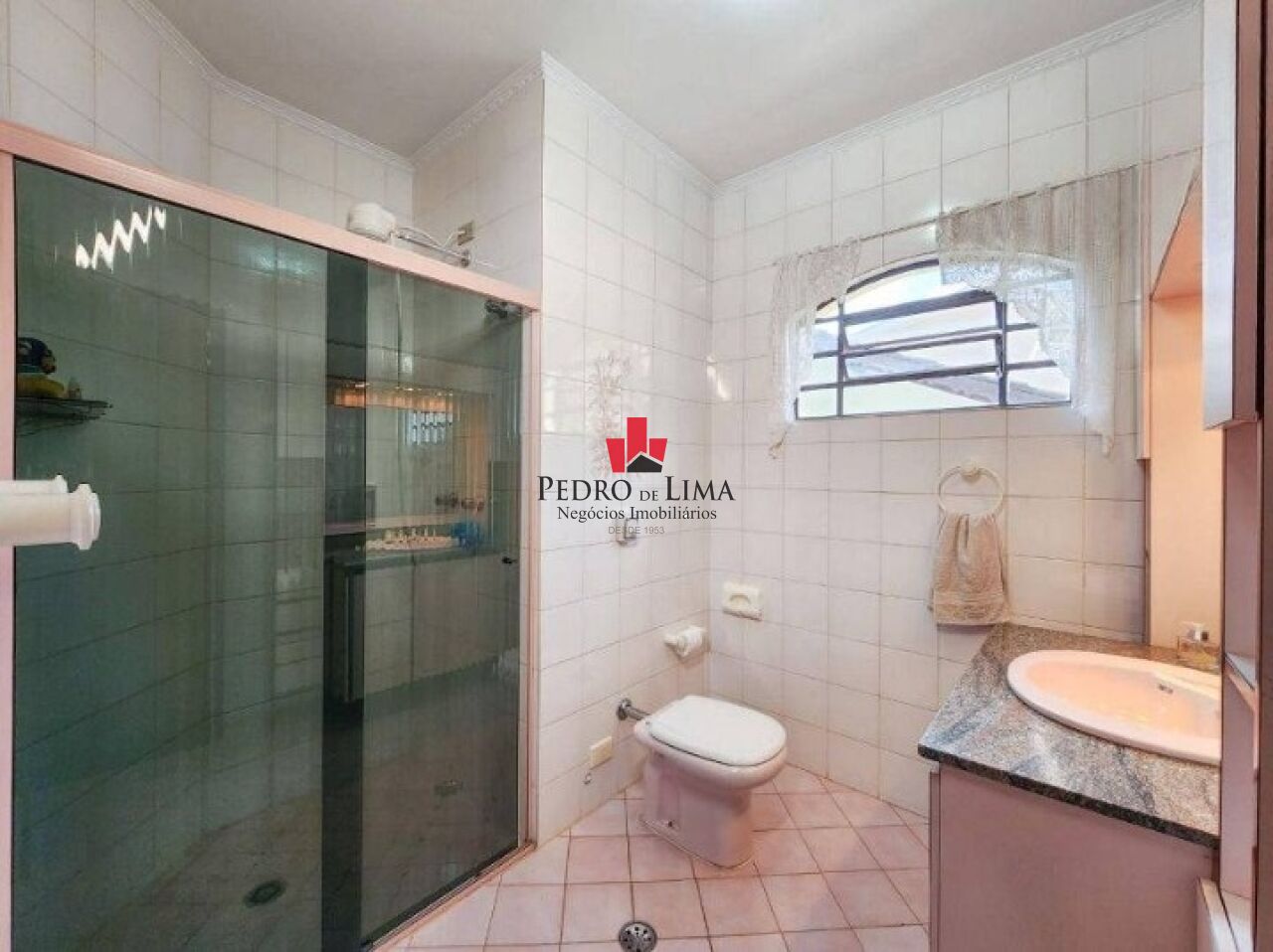 Sobrado 3 Quartos, 190m² , 4 vagas no Jardim Textil