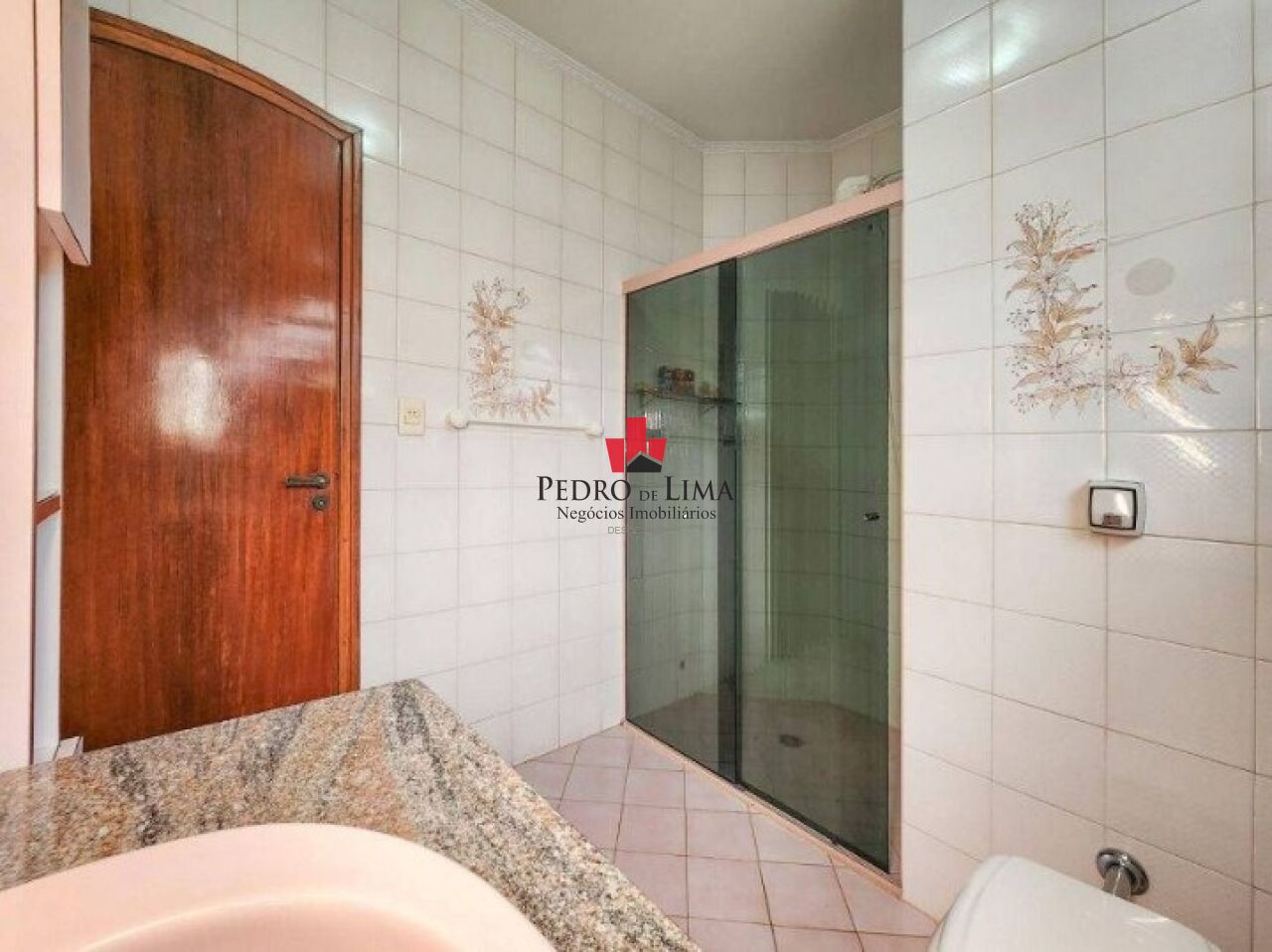 Sobrado 3 Quartos, 190m² , 4 vagas no Jardim Textil