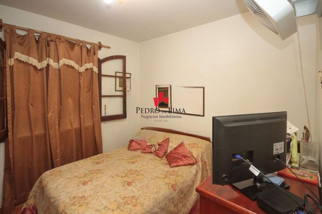 Casa na Vila Formosa 3 quartos (1 suíte), área gourmet e 2 vagas