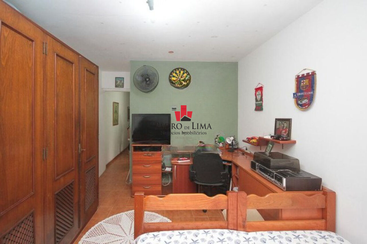 Casa na Vila Formosa 3 quartos (1 suíte), área gourmet e 2 vagas