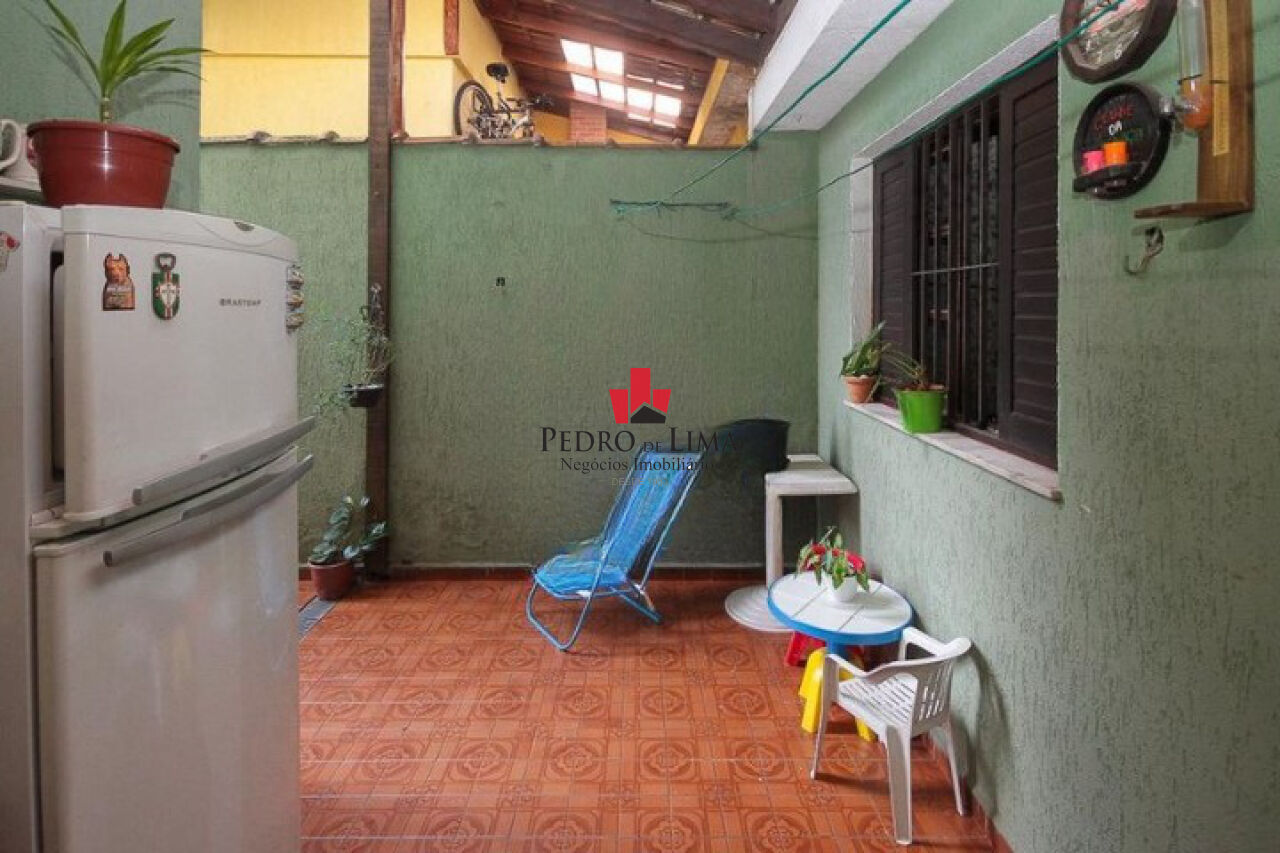 Casa na Vila Formosa 3 quartos (1 suíte), área gourmet e 2 vagas