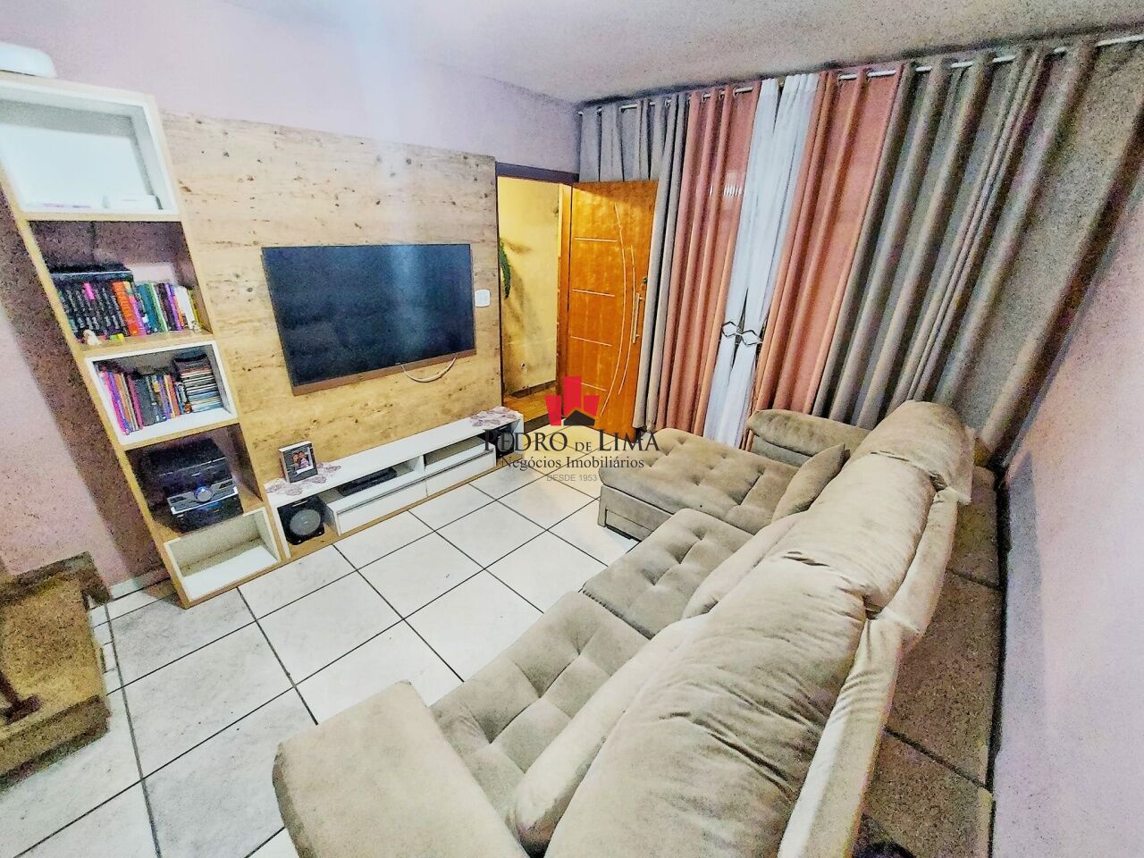 Casa na Vila Formosa com 2 suítes, área gourmet e 2 vagas