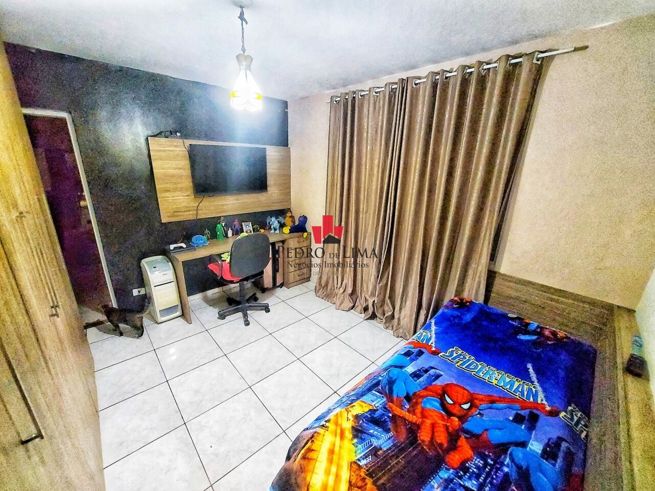Casa na Vila Formosa com 2 suítes, área gourmet e 2 vagas