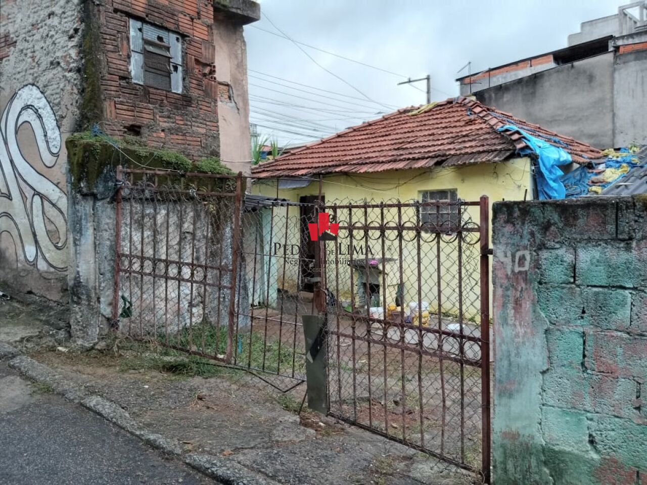 Terreno de 300 m² em Itaquera