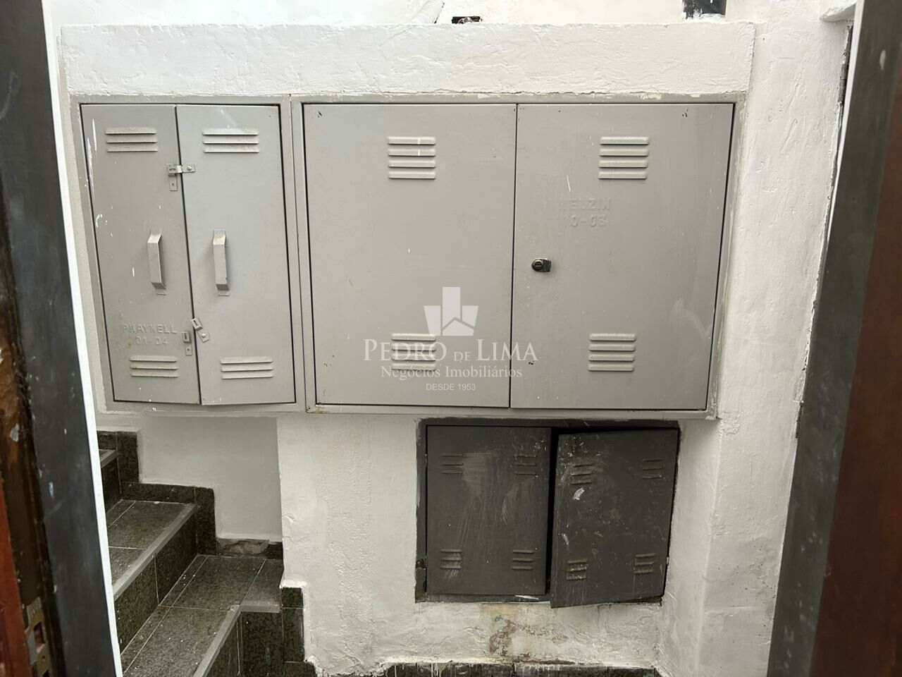 Galpão de 600 m² com energia trifásica