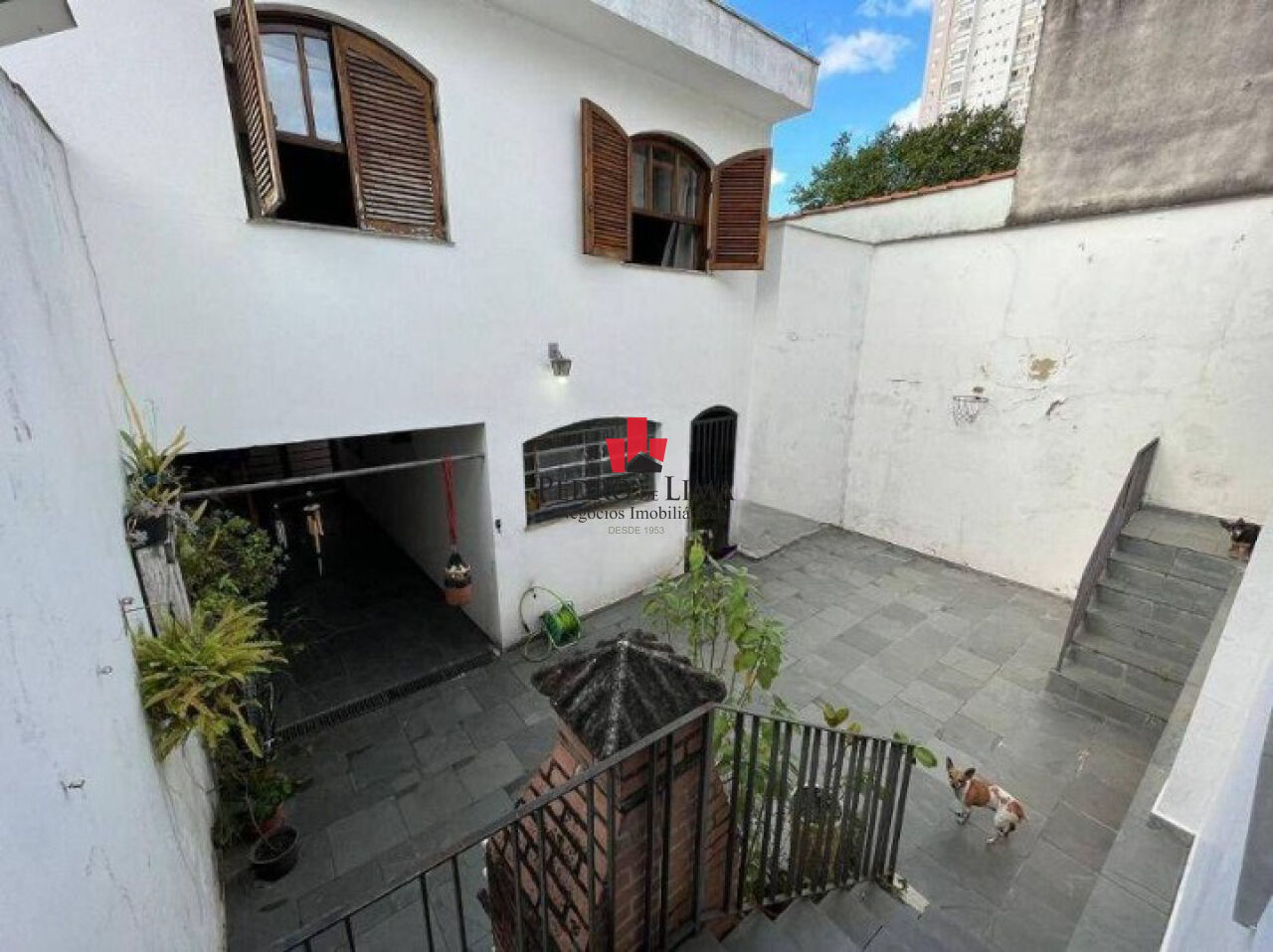 Sobrado na Mooca com 2 dormitórios (1 suíte), edícula, churrasqueira e 2 vagas de garagem
