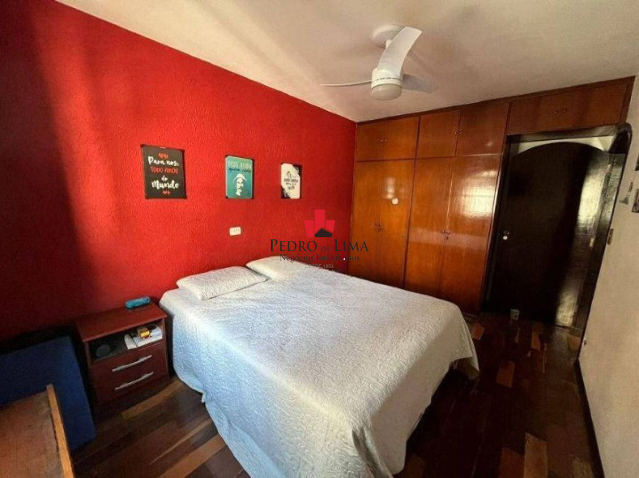 Sobrado na Mooca com 2 dormitórios (1 suíte), edícula, churrasqueira e 2 vagas de garagem