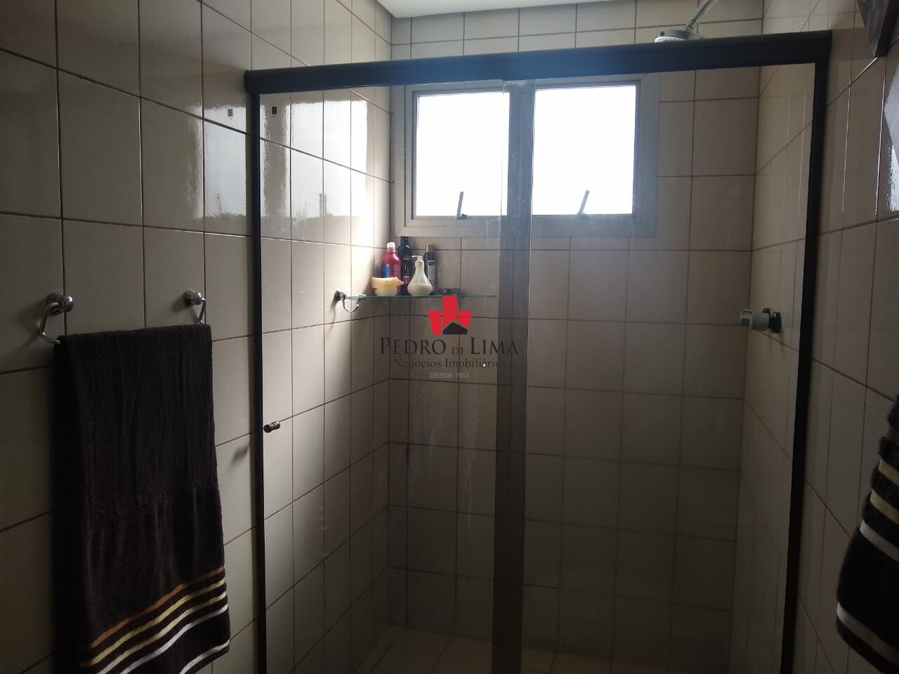 Apartamento com 3 dormitórios sendo 1 suíte e 2 vagas fixas no Tatuapé